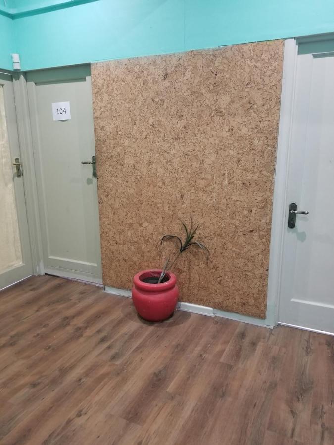 Hotel Affordable On Long Street Cape Town